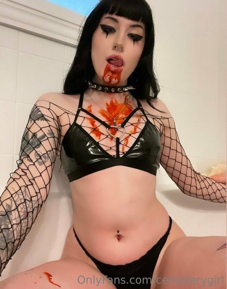 Deadgjrl pornstar art photo