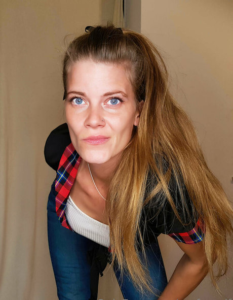 mufumelf pornstar nude gallery