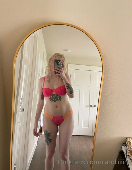 caroliiiiine top pornstar photos