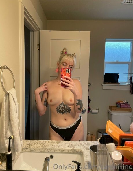 caroliiiiine beautiful actress picture