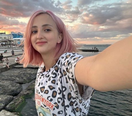 katybaity porn model photos