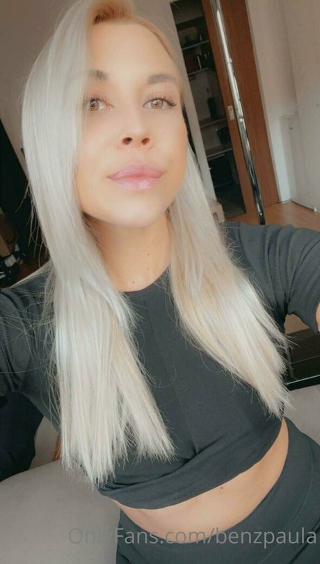 benzpaula star naked pics