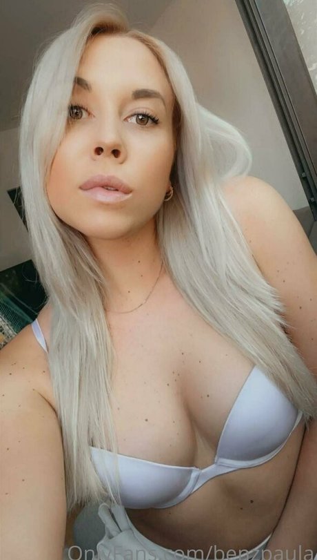 benzpaula nice actress photo