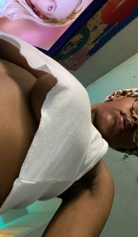 _kimaybe art pornstar img