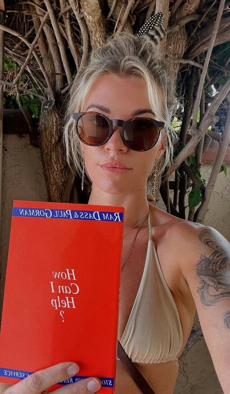 rachelbell model nudes photos