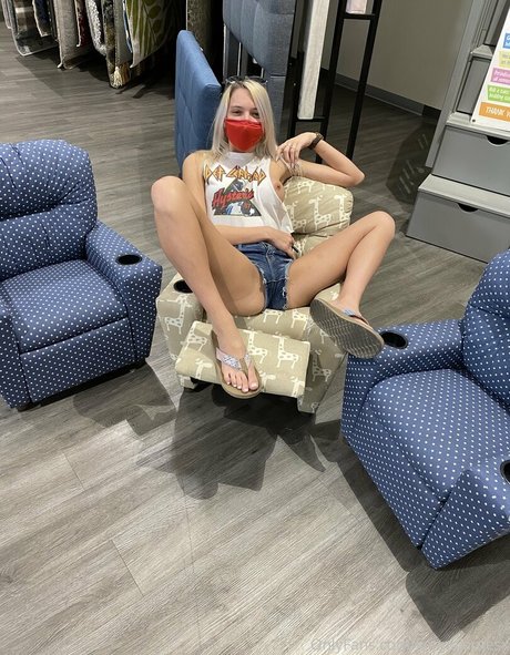 kennajamesx pretty model galleries