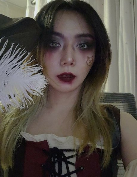 Bubbly live sex pornstar image