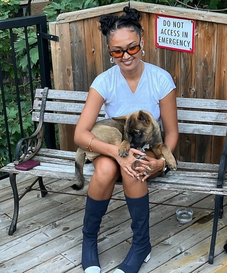 Joy Crookes model adult pictures