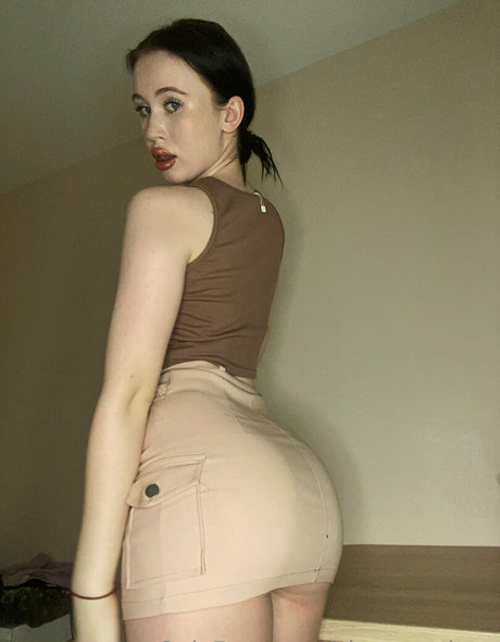 olya coralova porn actress photos