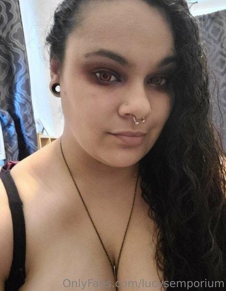 lucysemporium beautiful star img