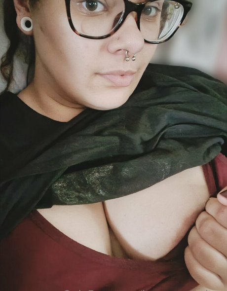 lucysemporium pornstar nude img