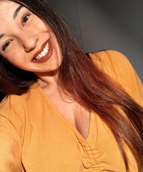 Gianclaudia Di Giacomo model sexy pics