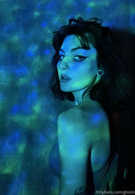 ghosti erotic model images