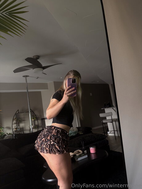 Winterrrayne pornstar nude pic