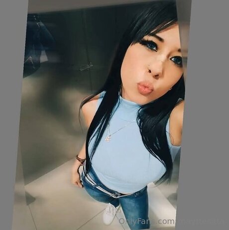 Mayttesitta star exclusive photos