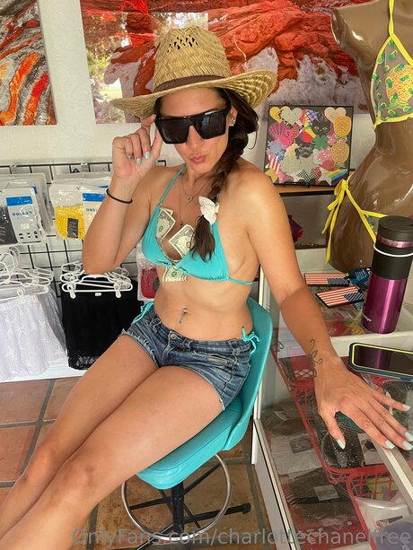 Charlottechanelfree pornstar top images