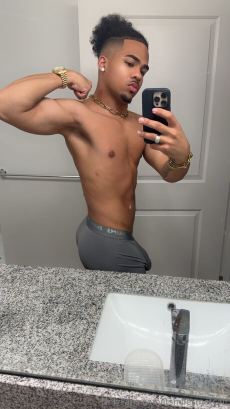 Itsmilesmetcalf high quality model photos