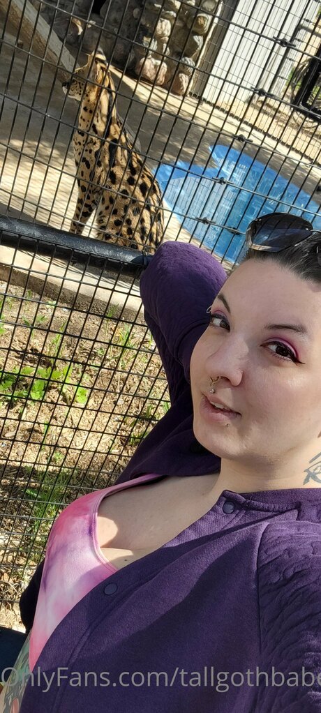 brunette milf onlyfans free nude photos