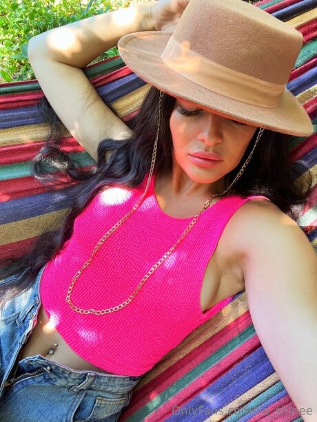 Shine Lia model sexy galleries