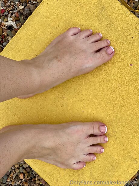 Alexlongtoes sex actress galleries