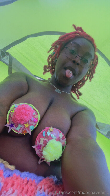 Moonhaveninc nude actress img