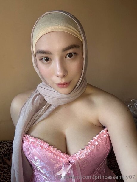 Princessemily07 best pornstar img