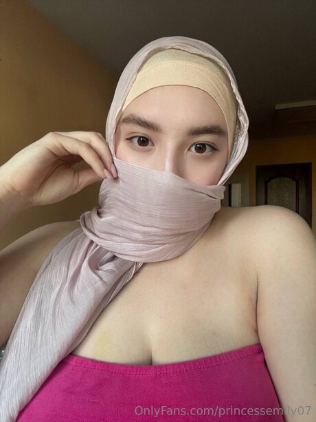 Princessemily07 model art image