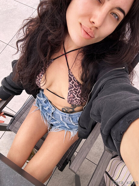 Kaira Xaen beautiful star gallery