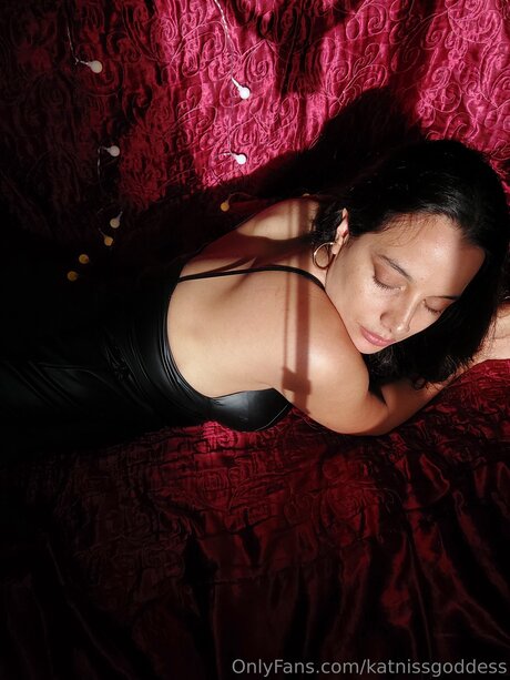 Katnissgoddess pretty model photos