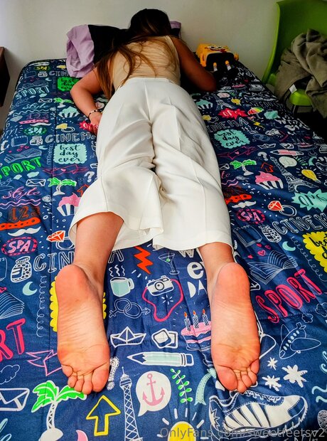 Sweetfeetsv2 pornographic star image