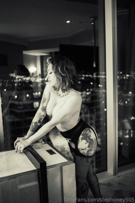 Stephoney505 star pornographic pics