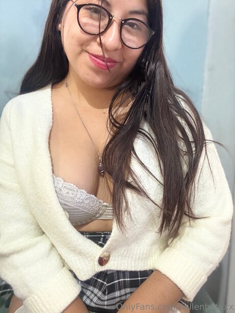 Hellenhotxxx free star photo