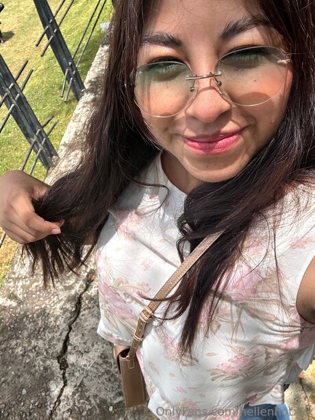 Hellenhotxxx free actress pic