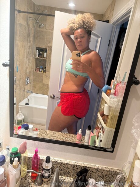 Falynfonoimoanafree nudes actress img