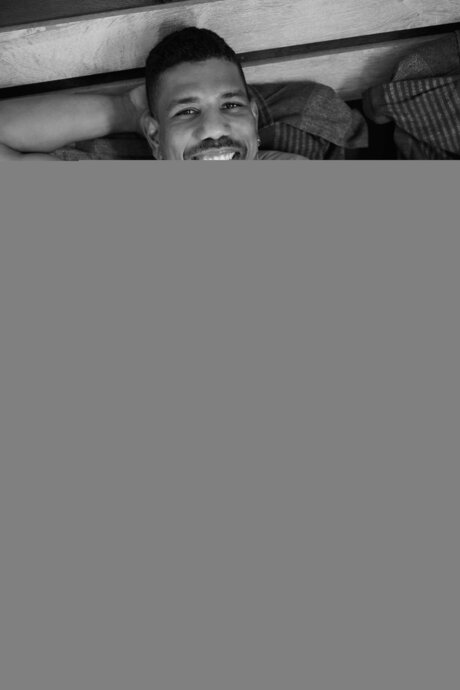 Lospiluchos model exclusive pics