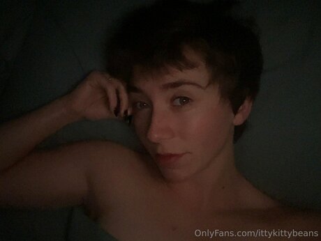 Ittykittybeans star hd pic