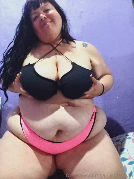 Janiisbbw Vip model xxx archive