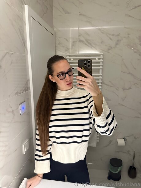 Wishudiana beautiful model galleries