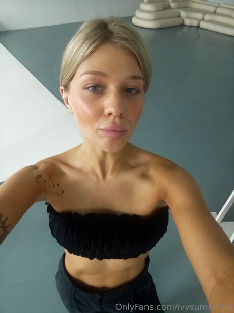 Ivysummmer pornstar xxx img