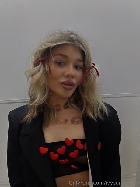 Ivysummmer hd star image