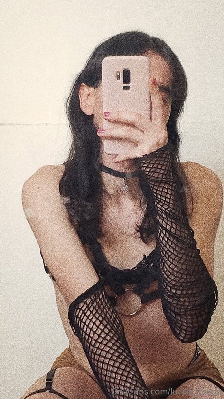 Lucille Fuego model pic