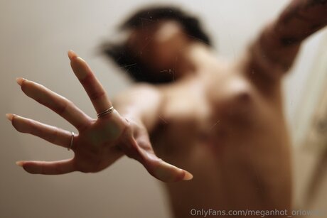 Meganhot Orlowskii top star img