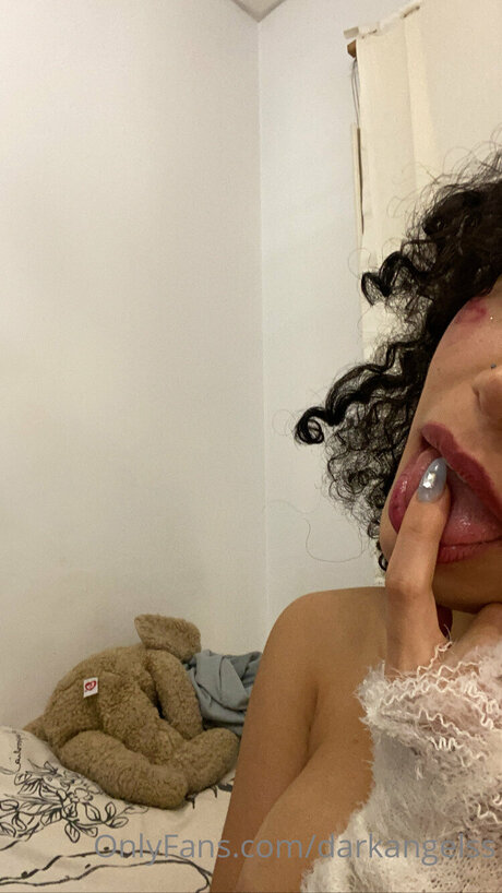 Darkangelss profile pic