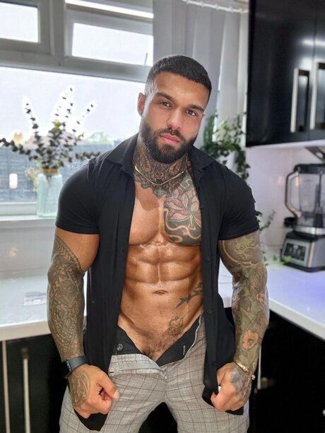 Gordon Sam star beautiful photos