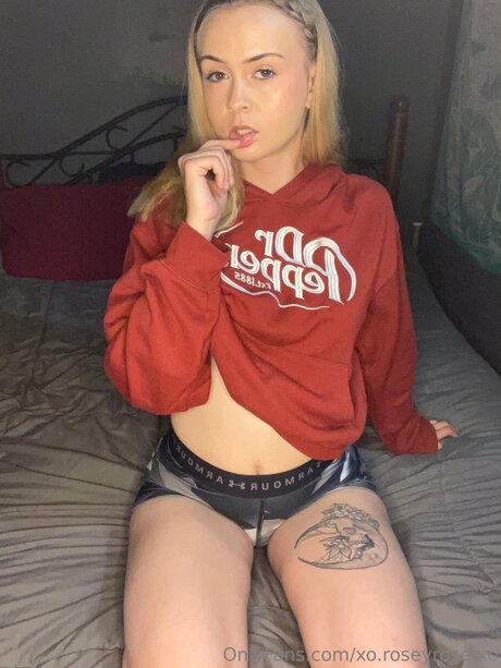 Xo Roseyrose Xo pornstar exclusive images