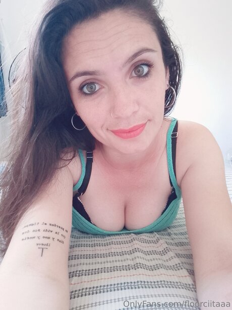 Floorciitaaa pornstar hot gallery