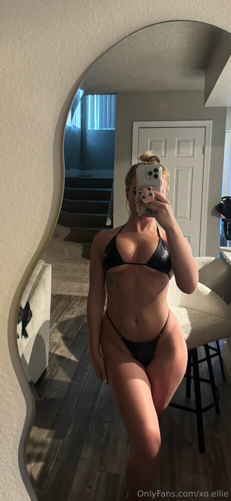 Xo Ellie pornstar hot image