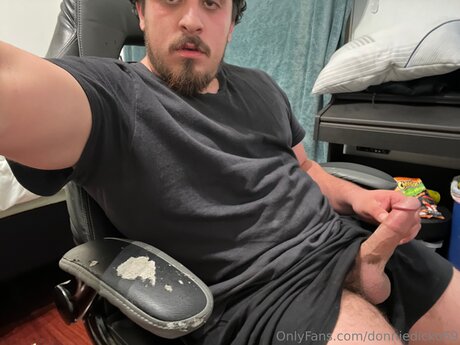 Donniedicko69 model naked galleries