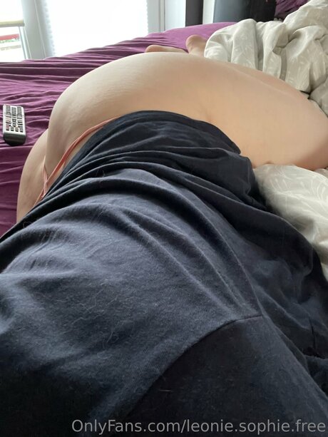 Leonie Sophie Free model sexy galleries