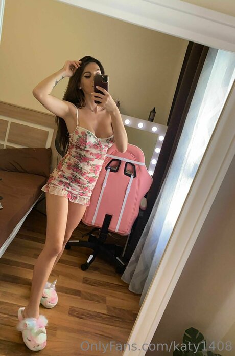 Katy1408 porn actress photo